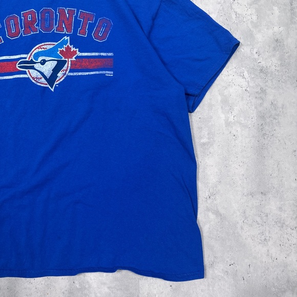 Vintage style Toronto Blue Jays graphic tee - Picture 6 of 9
